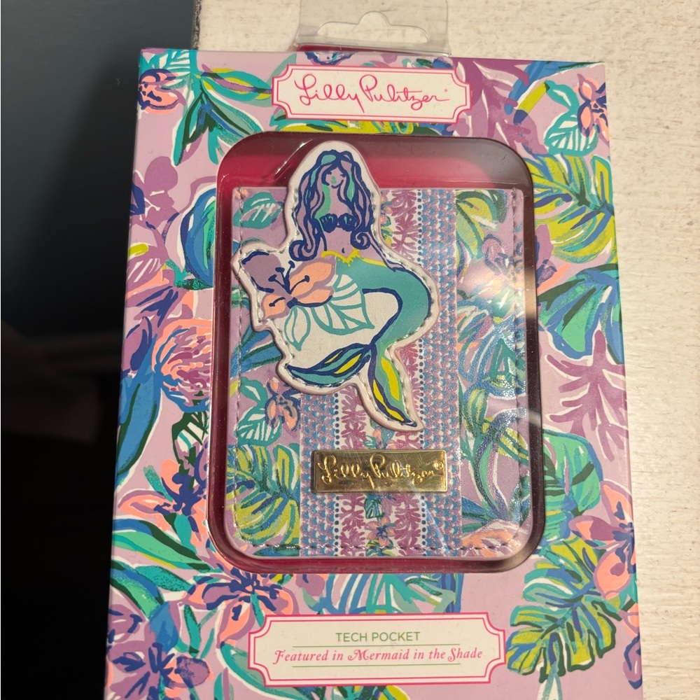 Lilly Pulitzer Mermaid in the Shade Tech Pocket
